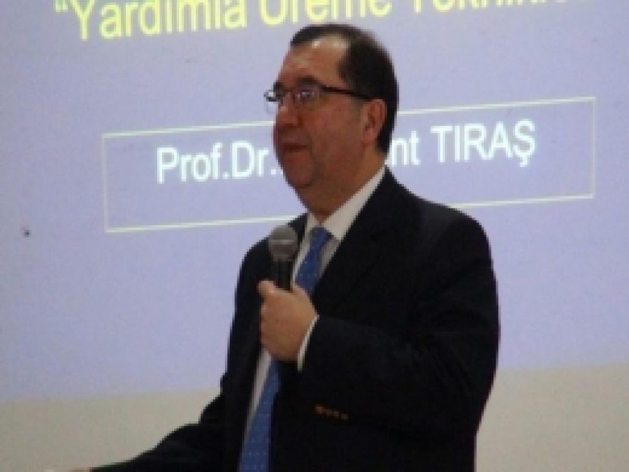 Tüp Bebek Semineri Verildi