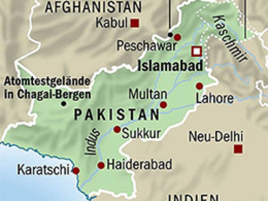 Pakistan'da İntihar Saldırısı: 5 Ölü