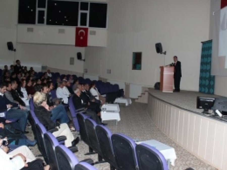 'Kişilikleri Tanıma ve Geçinmeyi Kolaylaştırma' Konferansı 