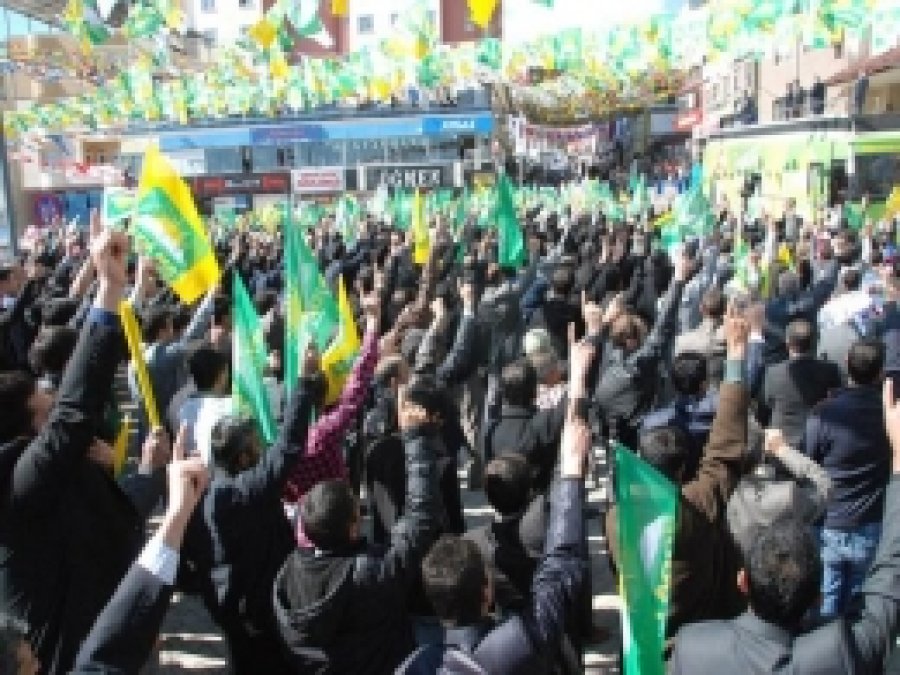 Şırnaklılar HÜDA PAR'ı Selamladı 