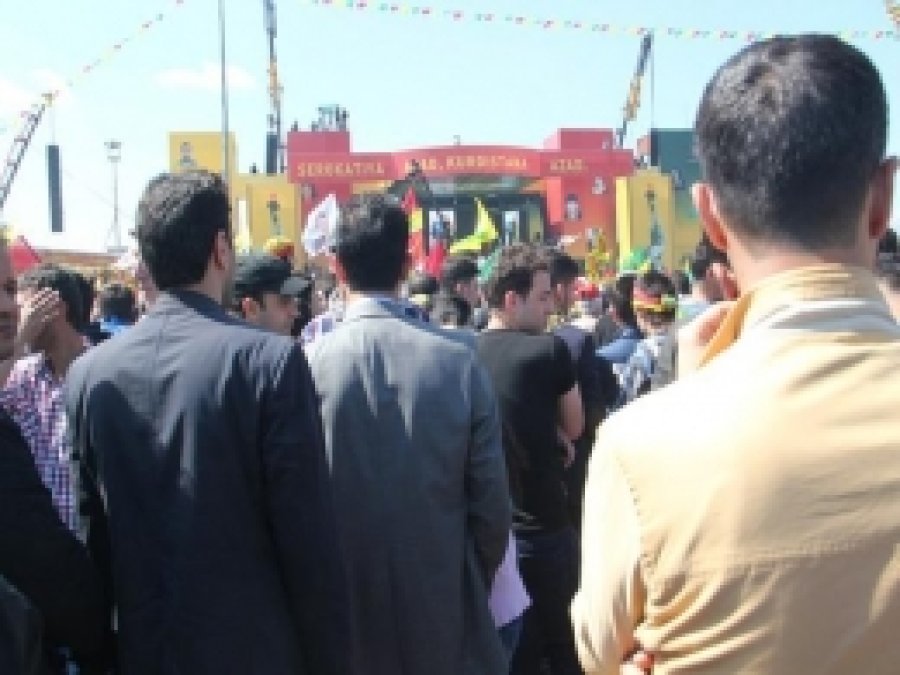 BDP'liler  Diyarbakır'da Newroz'u Kutladı 