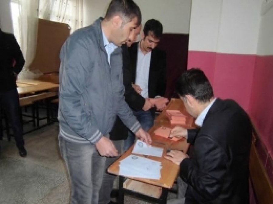 Seçmen Sandık Başına Gitmeye Başladı 