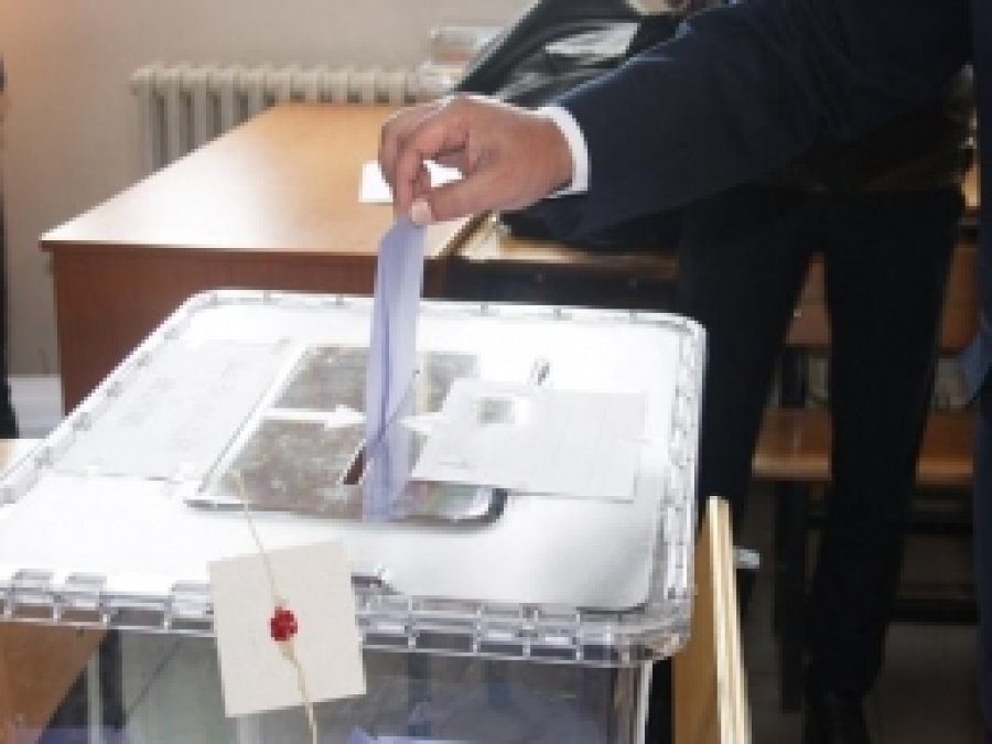 Bu Köyde Seçim İki Saatte Bitti