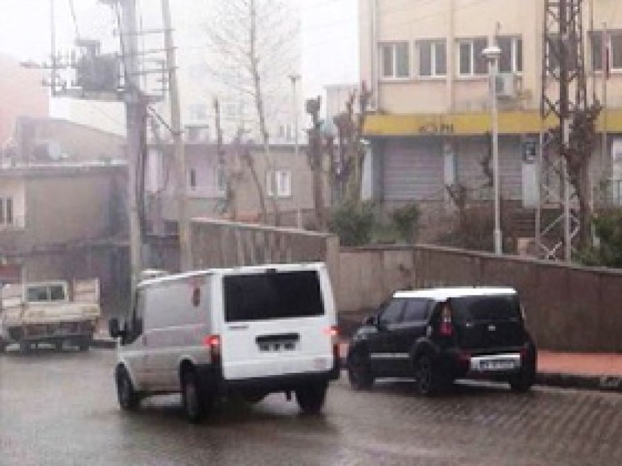 Şırnak'ta Dolu Yağışı Etkili Oldu 