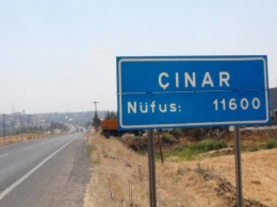 Çınarlılar Kaldırdıkları Kışlık Giysileri Tekrar Çıkardı