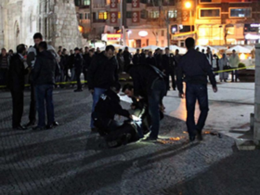Sivas'ta Bıçaklı Kavga: 1 Ölü, 6 Yaralı