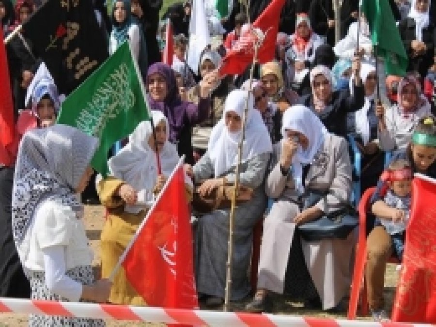 "Bu Gözyaşları Senin İçin Ey Allah'ın Resulü"