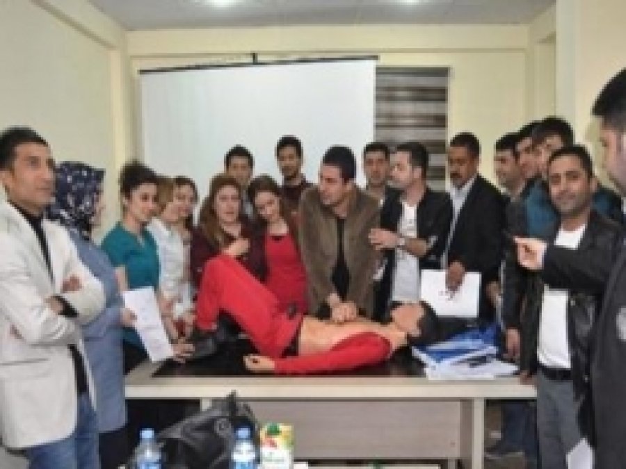 DEDAŞ'tan Personeline İlk Yardım Semineri 