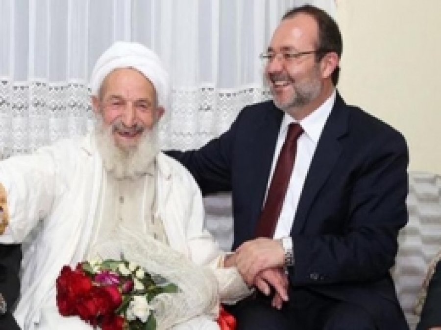 Görmez, Salondan Çıkarılan Cabir Dede'yi Ziyaret Etti 