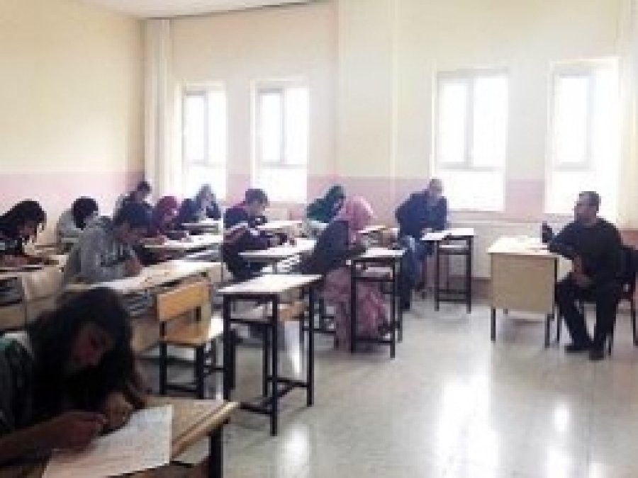 "İmam Hatip Liseleri Kitap Okuma Yarışması"