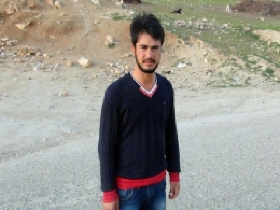 İşsiz Köylü Gençler Gurbete Gitmek Zorunda Kalıyor 