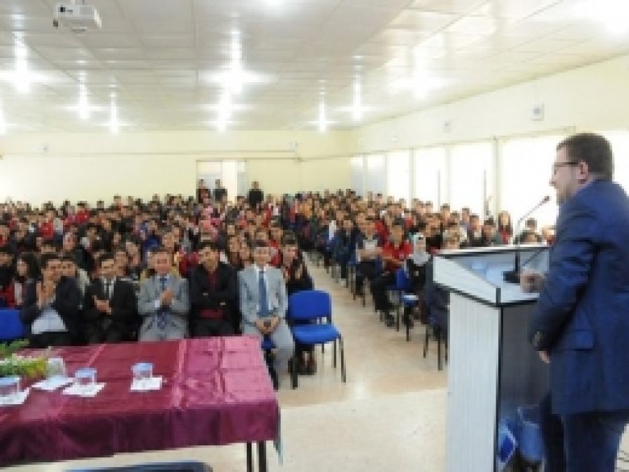 Okur -Yazar Buluşmaları Konferansları