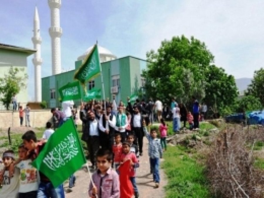 "O'nun (SAV) Gelişiyle Hayat Daha Da Güzel Oldu" 