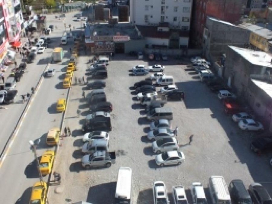 Eski Defterdarlık Binası Alanı Artık Otopark