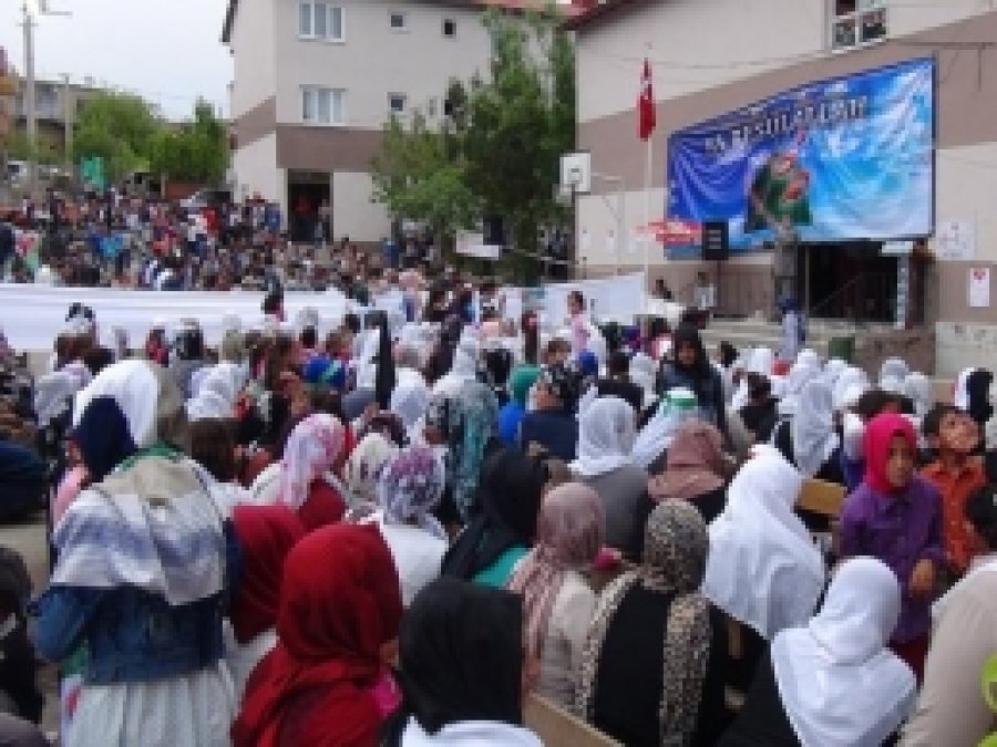 'Allah'ın Emaneti Olan Evlatlarımıza Sahip Çıkalım'