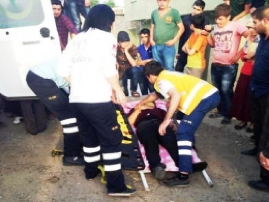 Şırnak'ta Traktör Devrildi, 9 Yaralı