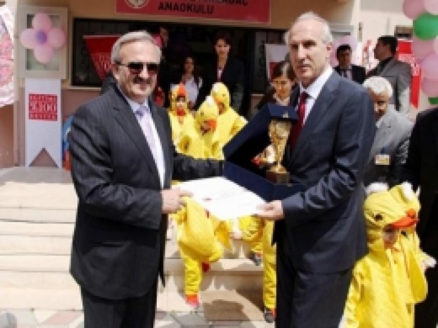 Karacabey'de Anaokulu Törenle Açıldı