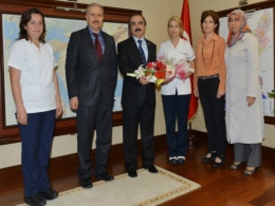 'Sağlık Çalışanlarımızın da İnsan Oldukları Unutulmamalı'