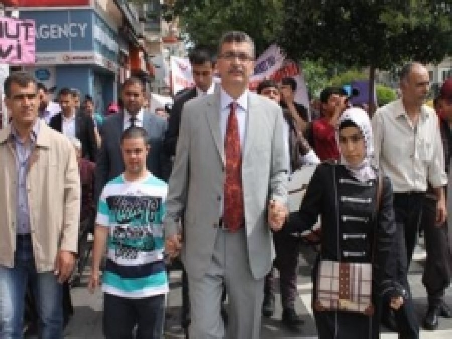 Şanlıurfa'da Engelliler Günü Kutlandı 