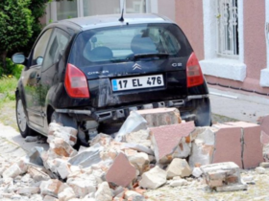 Çanakkale'de Depremin Bilançosu Belli Oldu