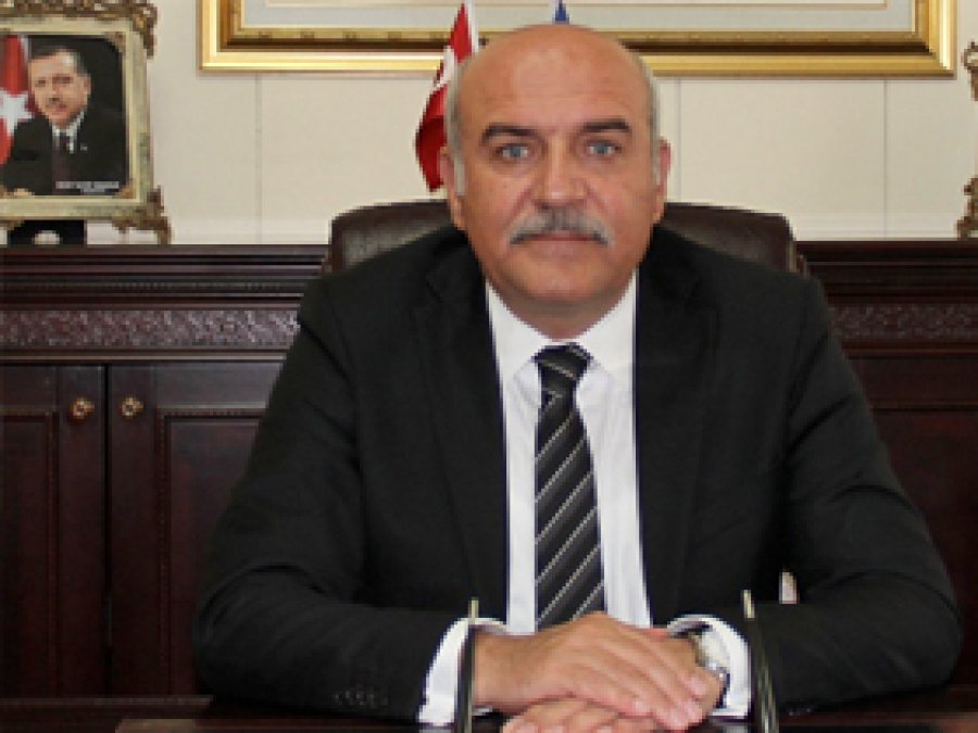 Vali İpek'ten Miraç Kandili Mesajı