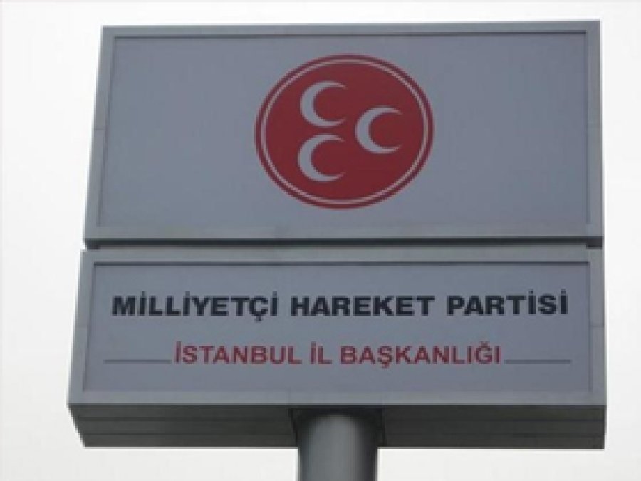 MHP, İstanbul İl Yönetimini Görevden Aldı 