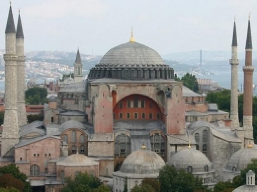 'Ayasofya'nın Müze Kalması Bizans'a Hizmettir!'