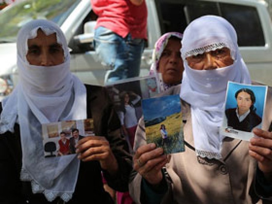 Dağa Kaçırılan İmam Hatipli Kızların Ailesi'de Eylemde