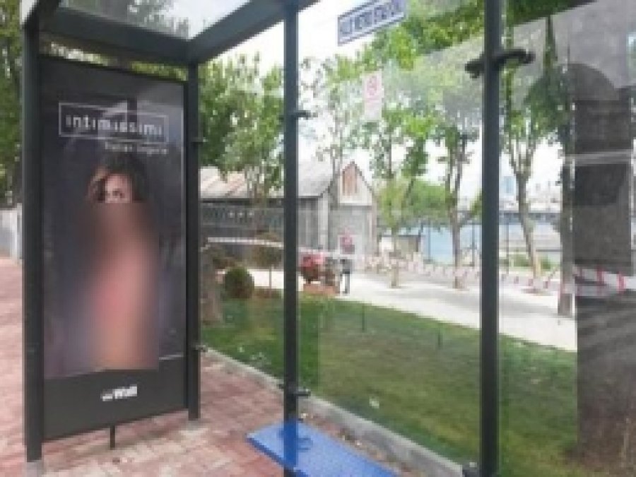 İstanbul'daki Ahlaksız Reklamlara Tepki
