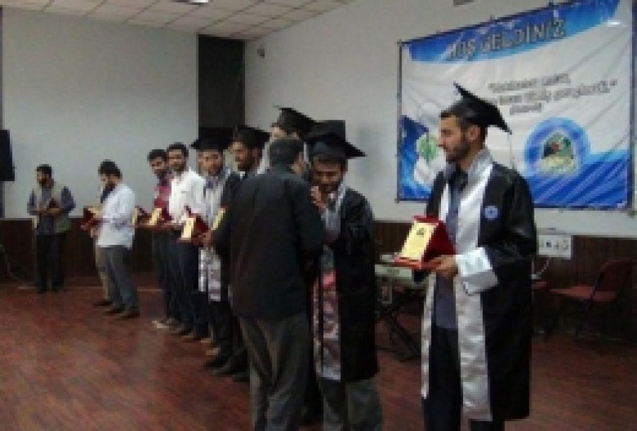 Peygamber Sevdalılarından 'Mezuniyet Gecesi' Etkinliği 