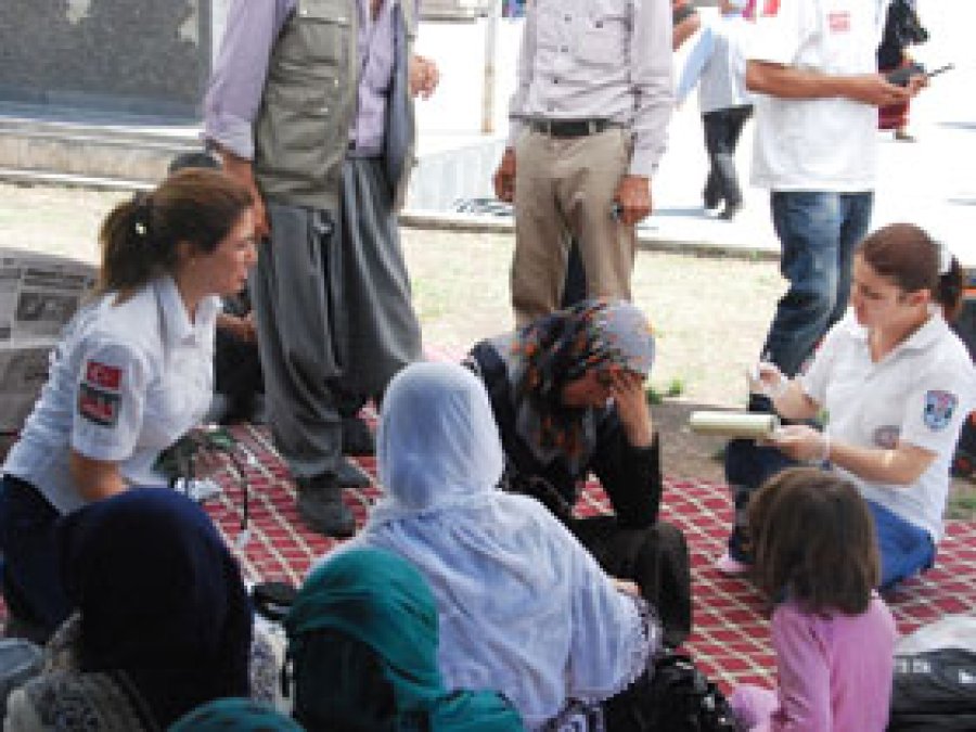 Açlık Grevi Yapan Anneler Fenalaştı