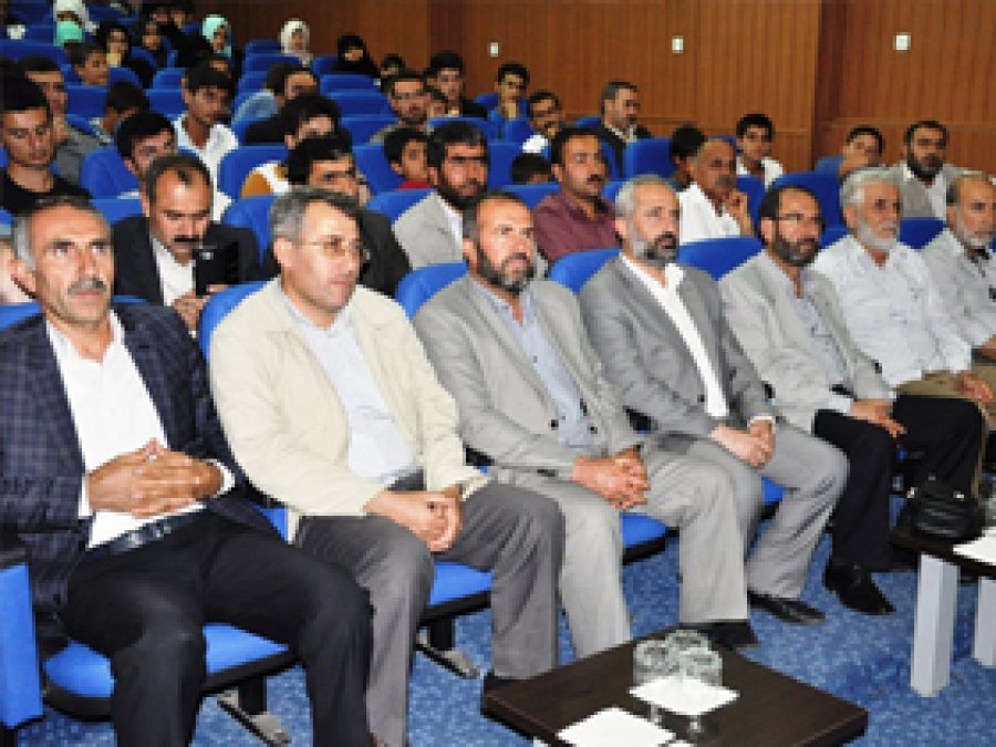 Şırnak'ta Gençlik Konferansı