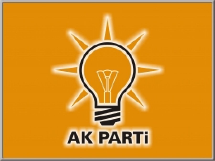 AK Parti'den İstifalar Sürüyor