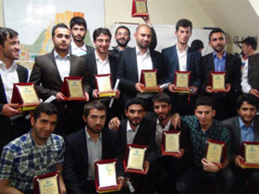 Mustazaflar Cemiyeti'nde Mezuniyet Programı  