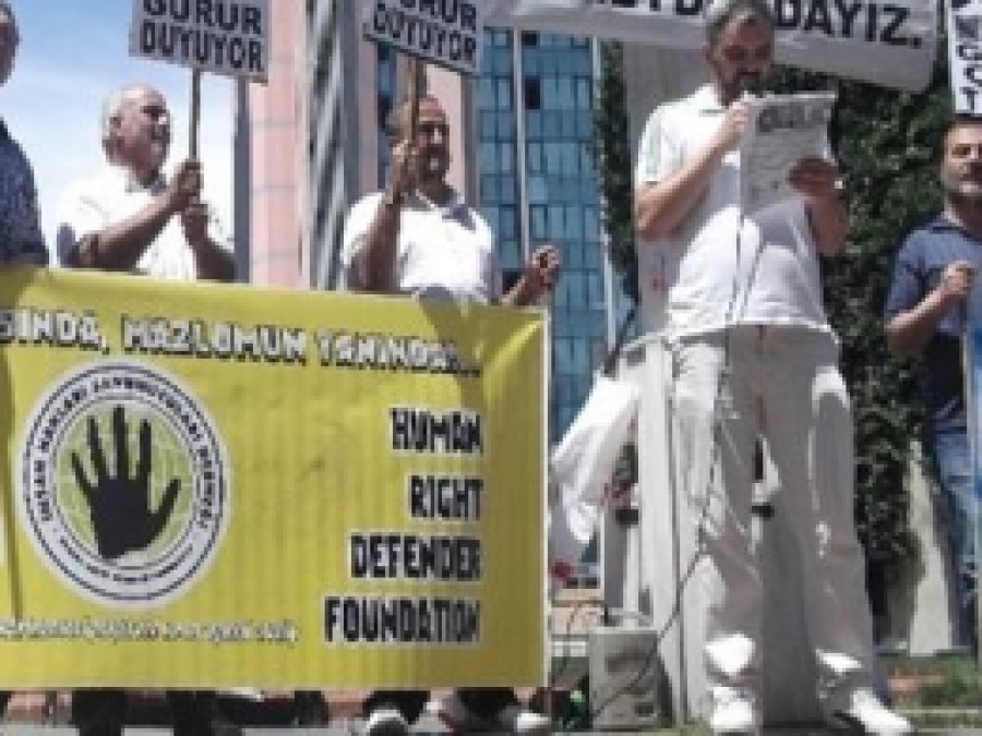 'Amerika Türkiye'yi Savaşa Çekmek İstiyor' 