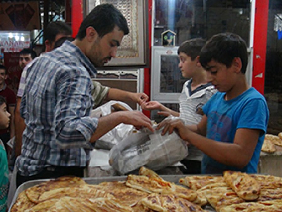 Cizrelilerin Sahurdaki Tercihi; Yağlı Ekmek