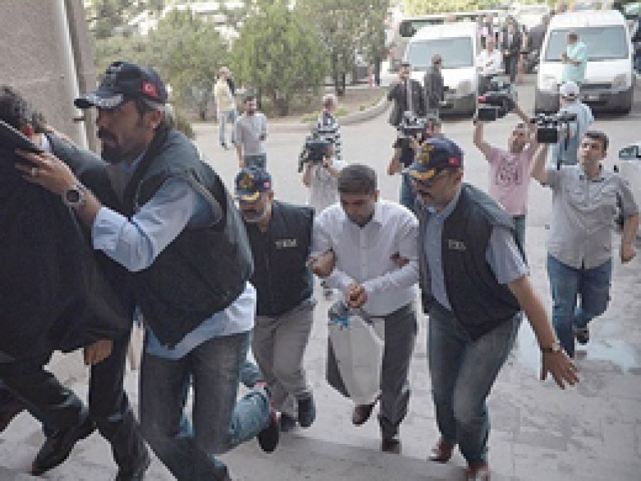 'Böcek' Sanığı 5 Polise Ceza İstemi