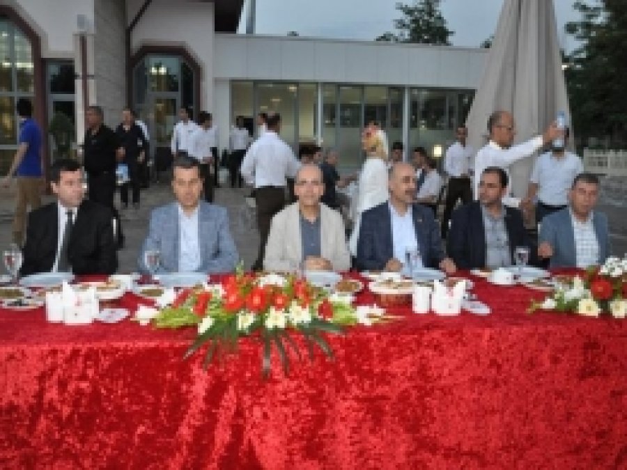 'Bölgenin Barışa İhtiyacı Var'