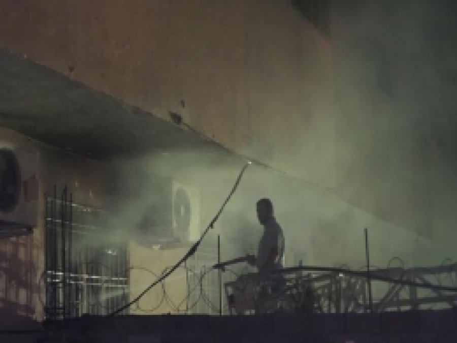 Silopi'de Gençlik Merkezine Molotoflu Saldırı