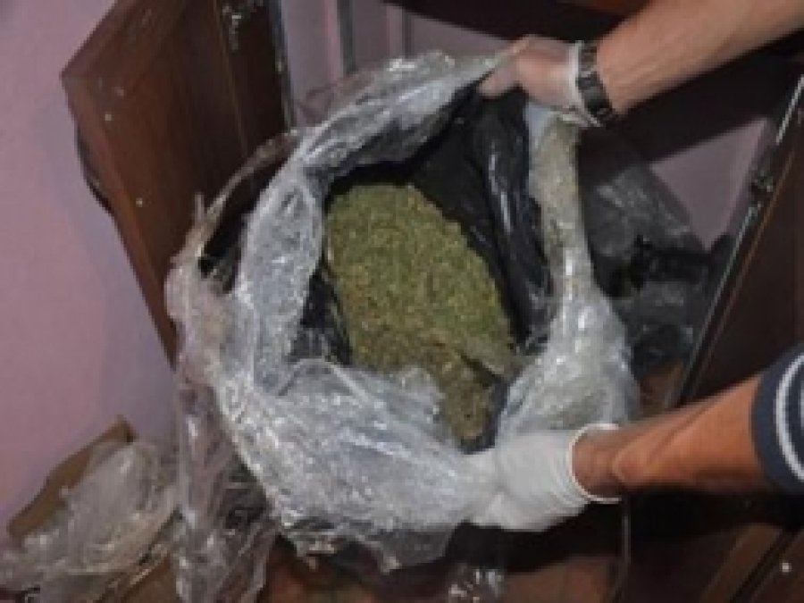 Gaziantep'te 30 Kilo Esrar Ele Geçirildi