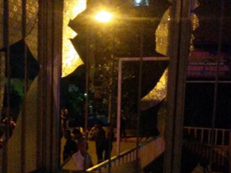Hizmet Der'e Ses Bombası Atıldı 