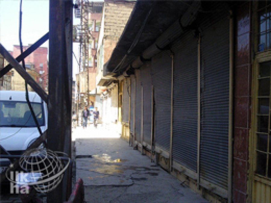 Hakkari'de Sokağa Çıkma Yasağı İlan Edildi