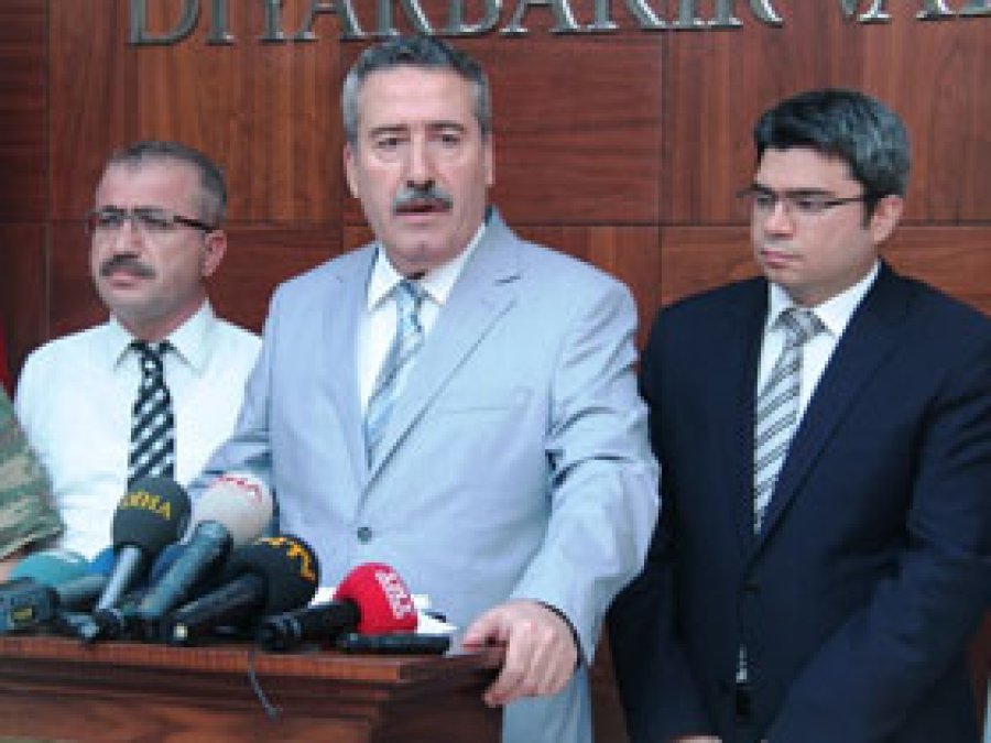 Diyarbakır'da 'Paralel Yapı' Operasyonu