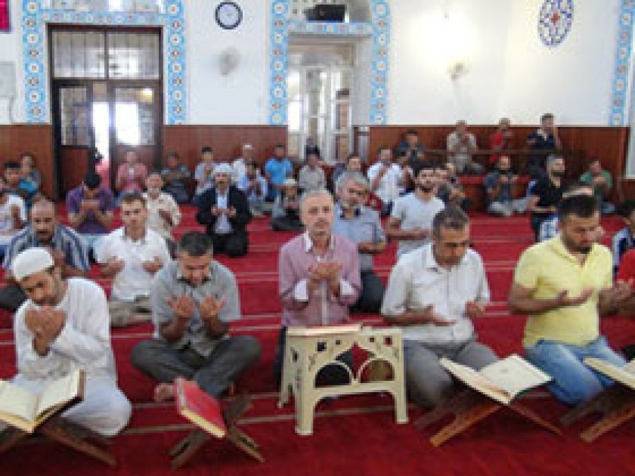 Hatim Duasında Gazze'ye Dua İsrail'e Beddua 