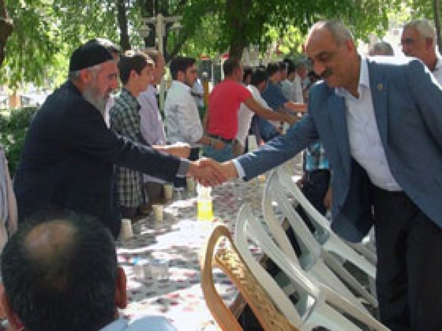 Hilvanlılar Bayramda Bir Araya Geldi