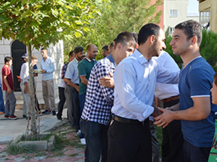 İlim Der Kozluk'ta Halkla Bayramlaştı