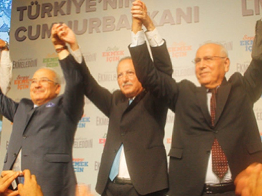 İhsanoğlu: Vesayetin Alasını Siz Yaptınız