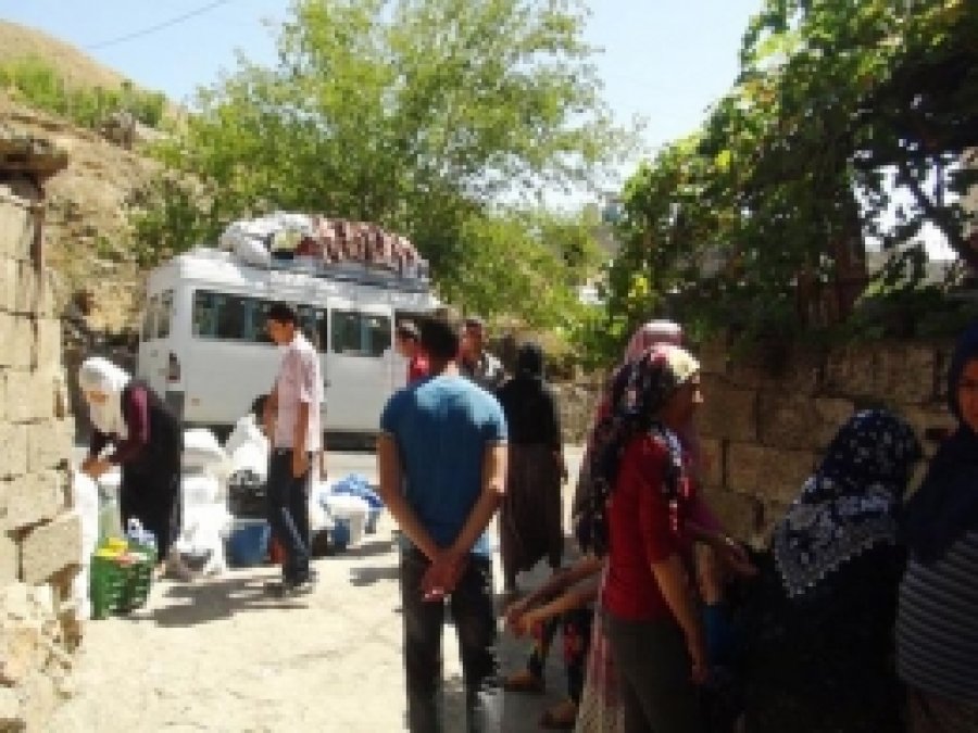 Mevsimlik İşçiler Yola Çıkmaya Başladı