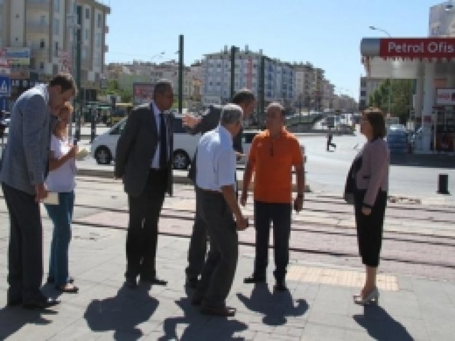 Gaziantep Üniversitesi'nin Yolları Düzenleniyor