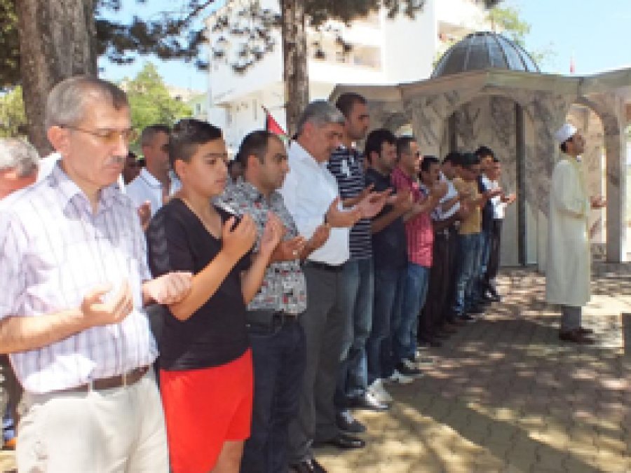 Tunceli'de Gazze için Gıyabi Cenaze Namazı